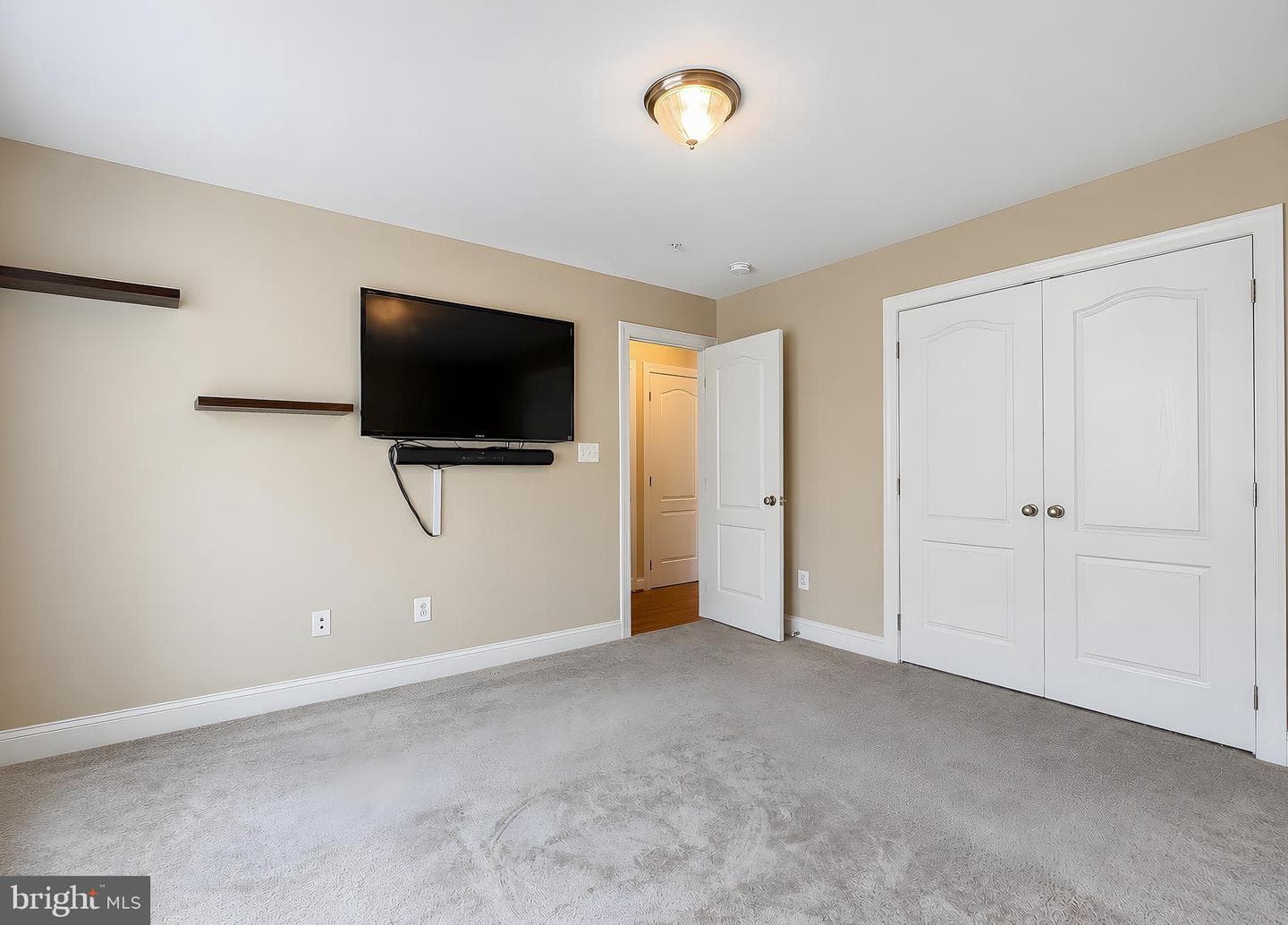 44025 W Leola Court photo 26