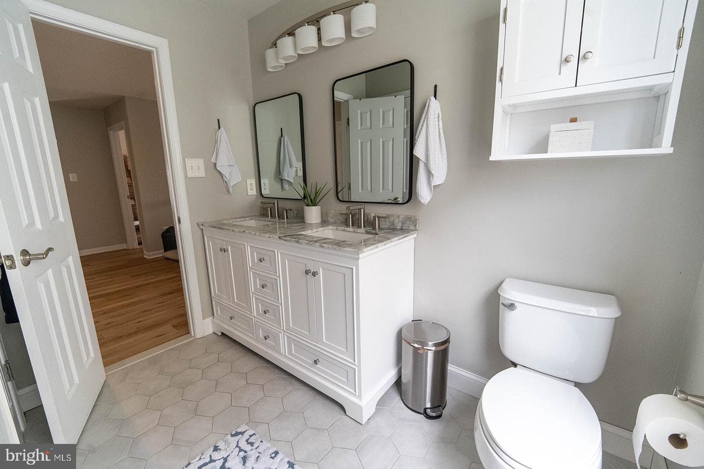 44015 Bellflower Way photo 43