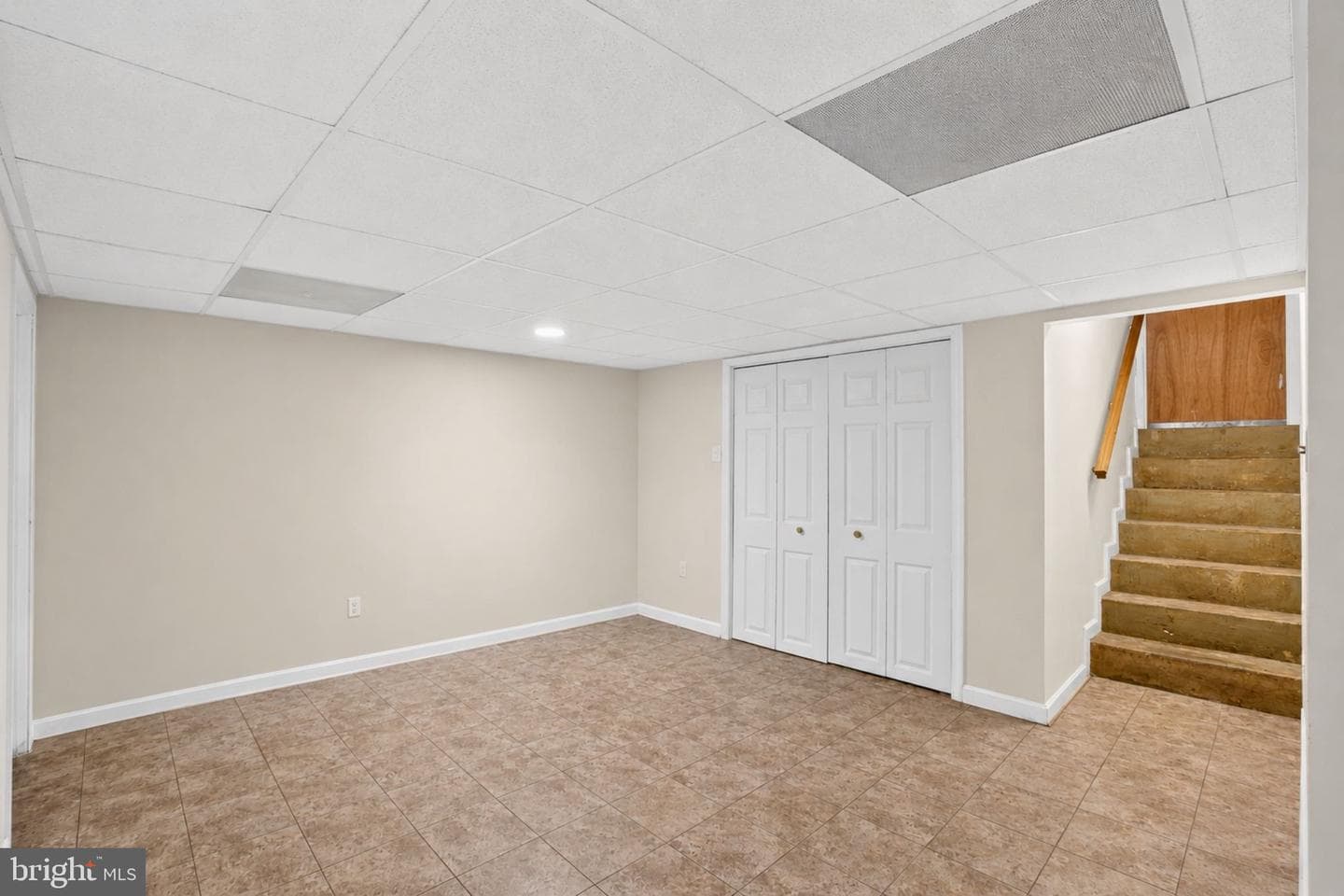 23146 Esperanza Drive photo 23