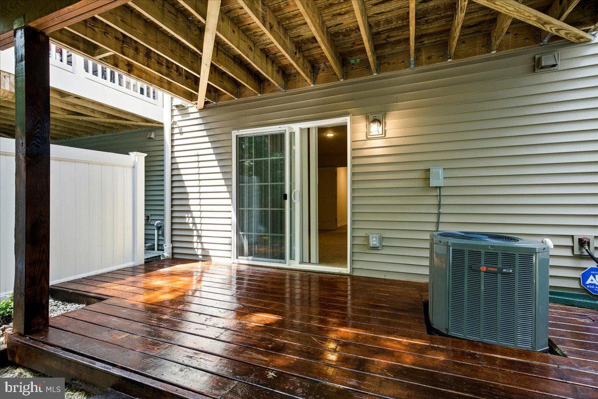 23383 Thuja Lane photo 54