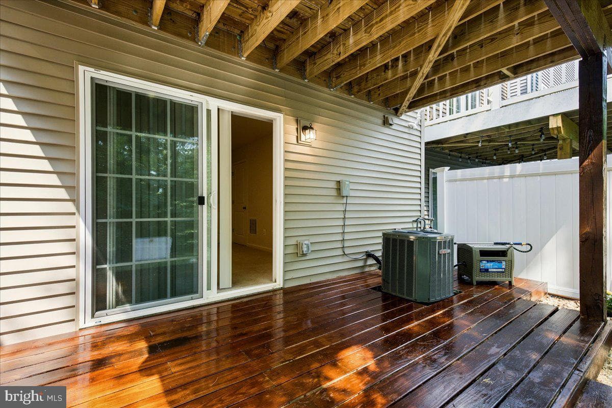 23383 Thuja Lane photo 55