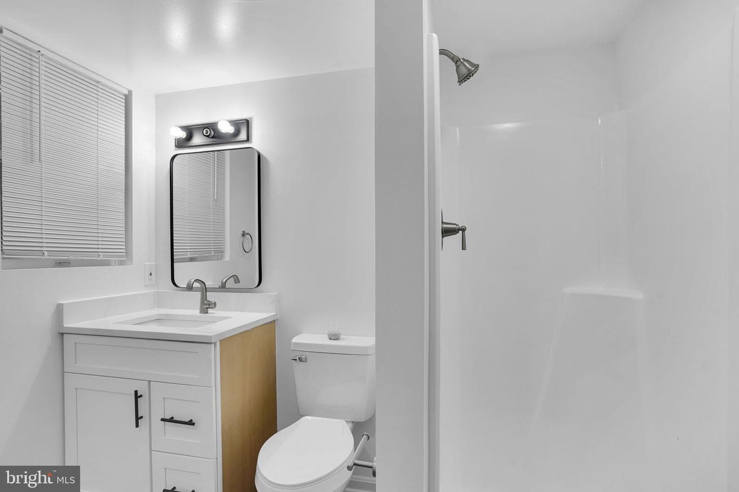 22206 Lilac Way photo 35