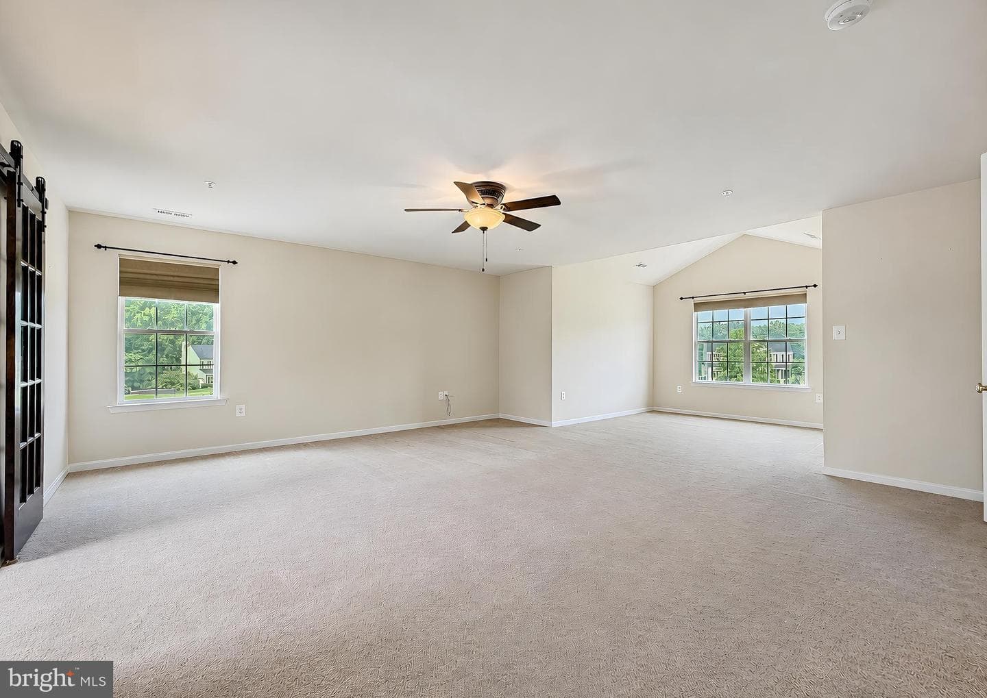 21395 Fairwood Court photo 29