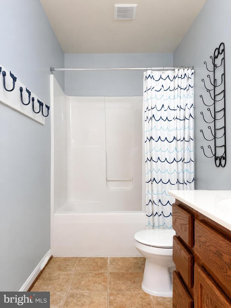 21395 Fairwood Court photo 43
