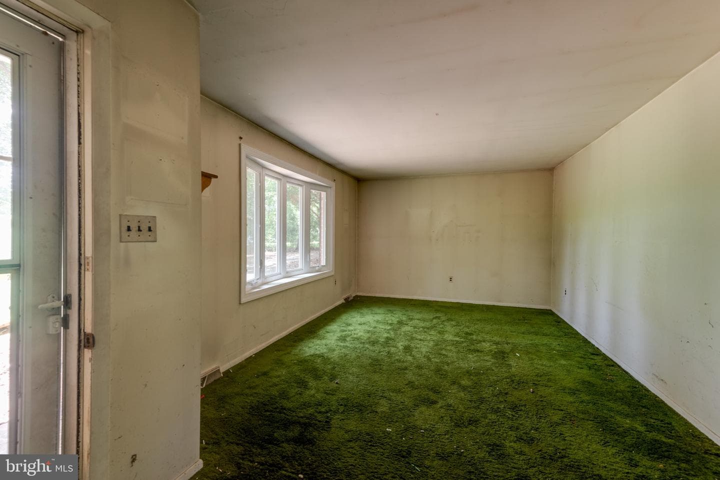 37745 Asher Road photo 5