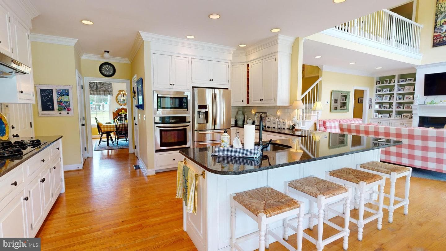 28028 Playtor Road photo 4