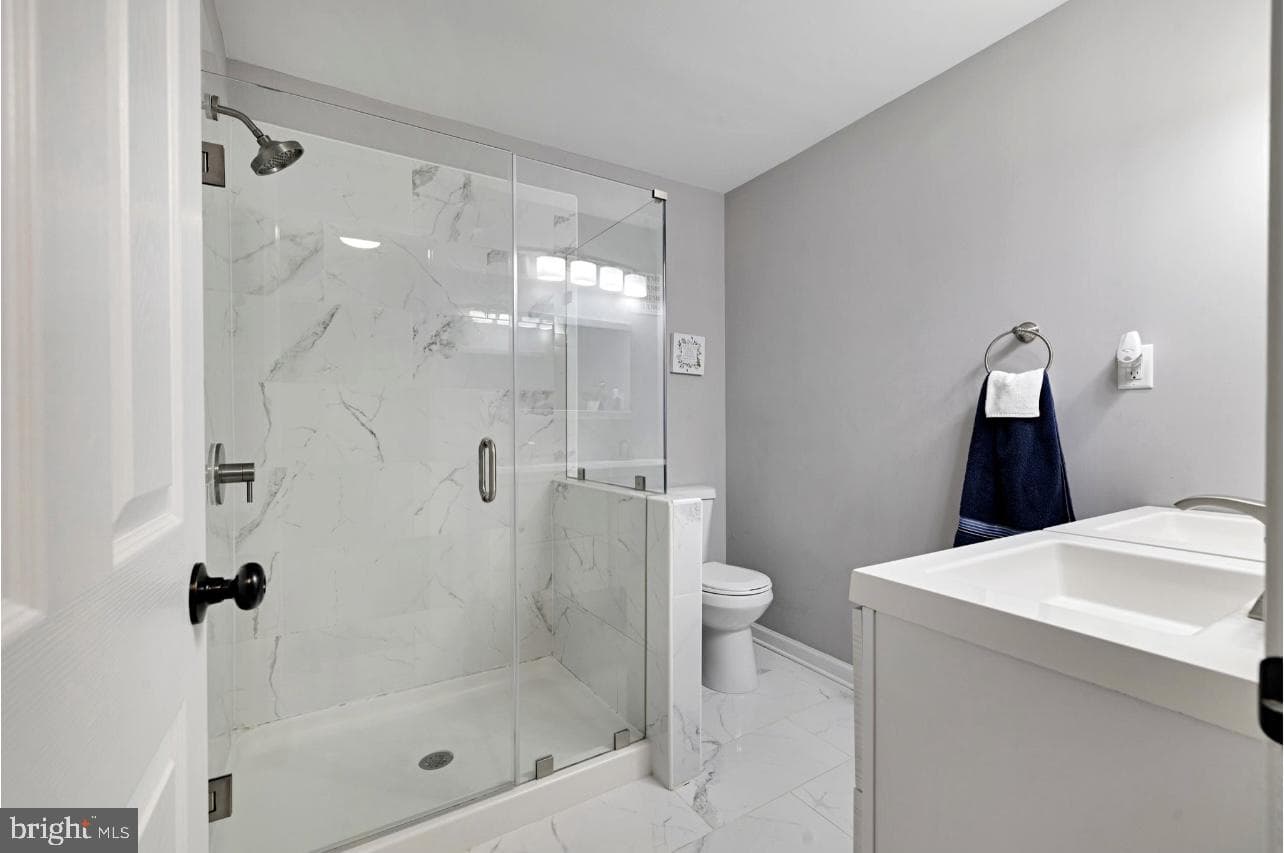 7287 Shirley Drive photo 17