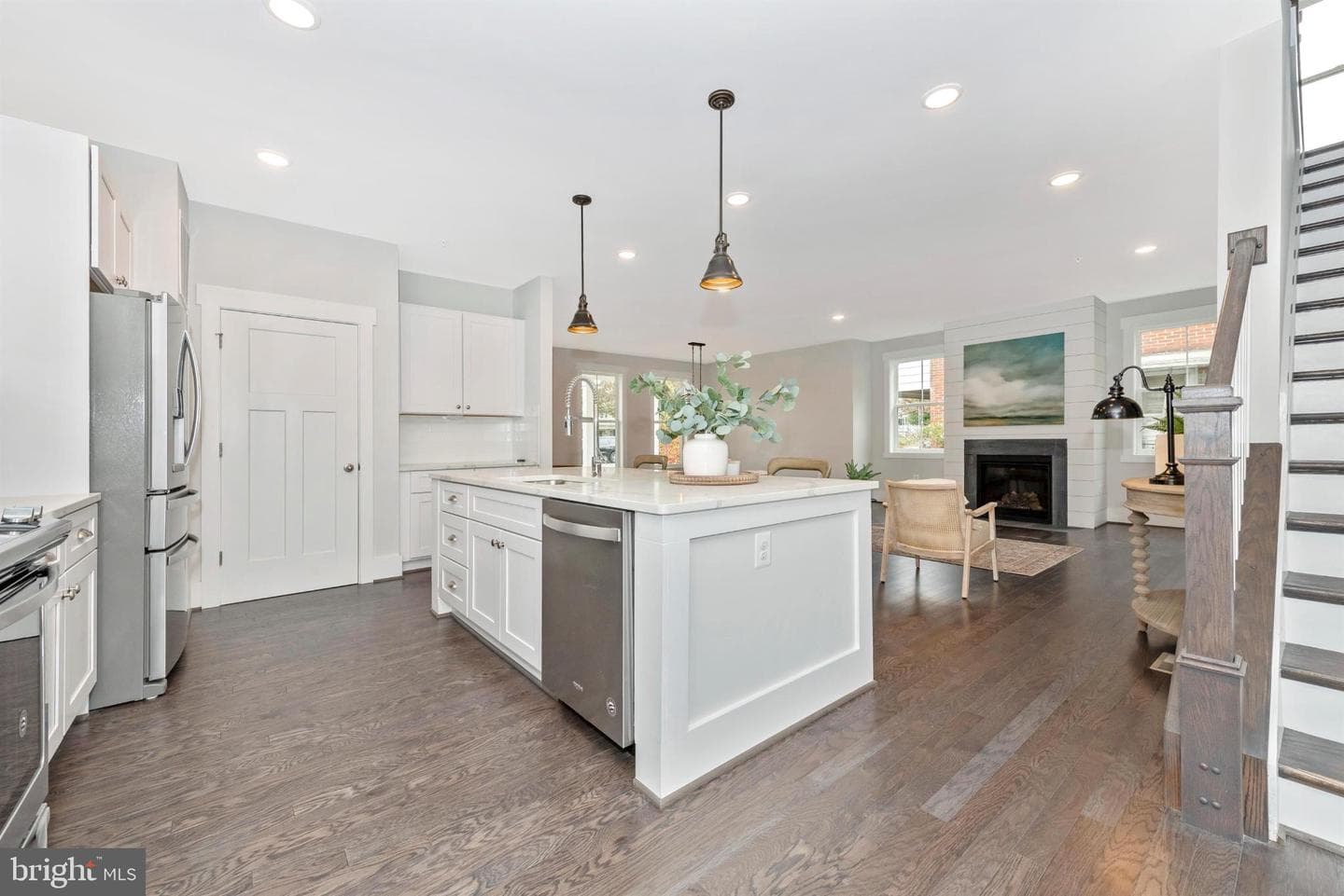 Lot 16 North photo 24