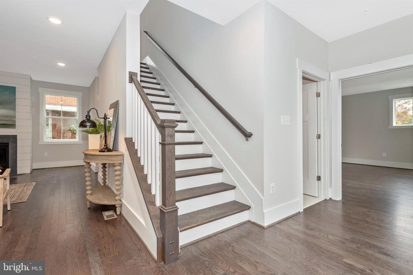 Lot 16 North photo 27