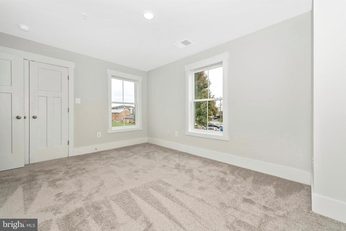 Lot 16 North photo 43