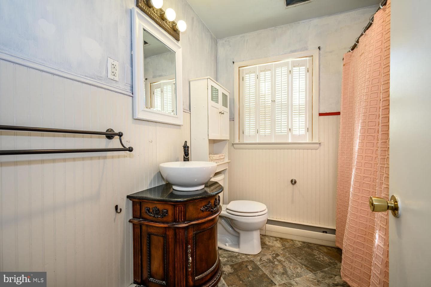 304 W Oak Avenue photo 35
