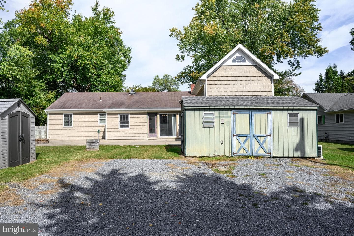 304 W Oak Avenue photo 5