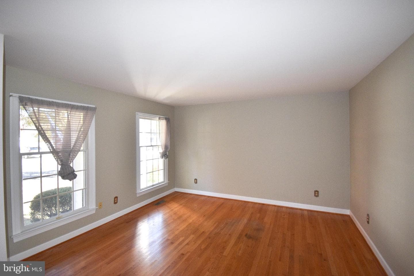 8388 Colony Circle photo 9