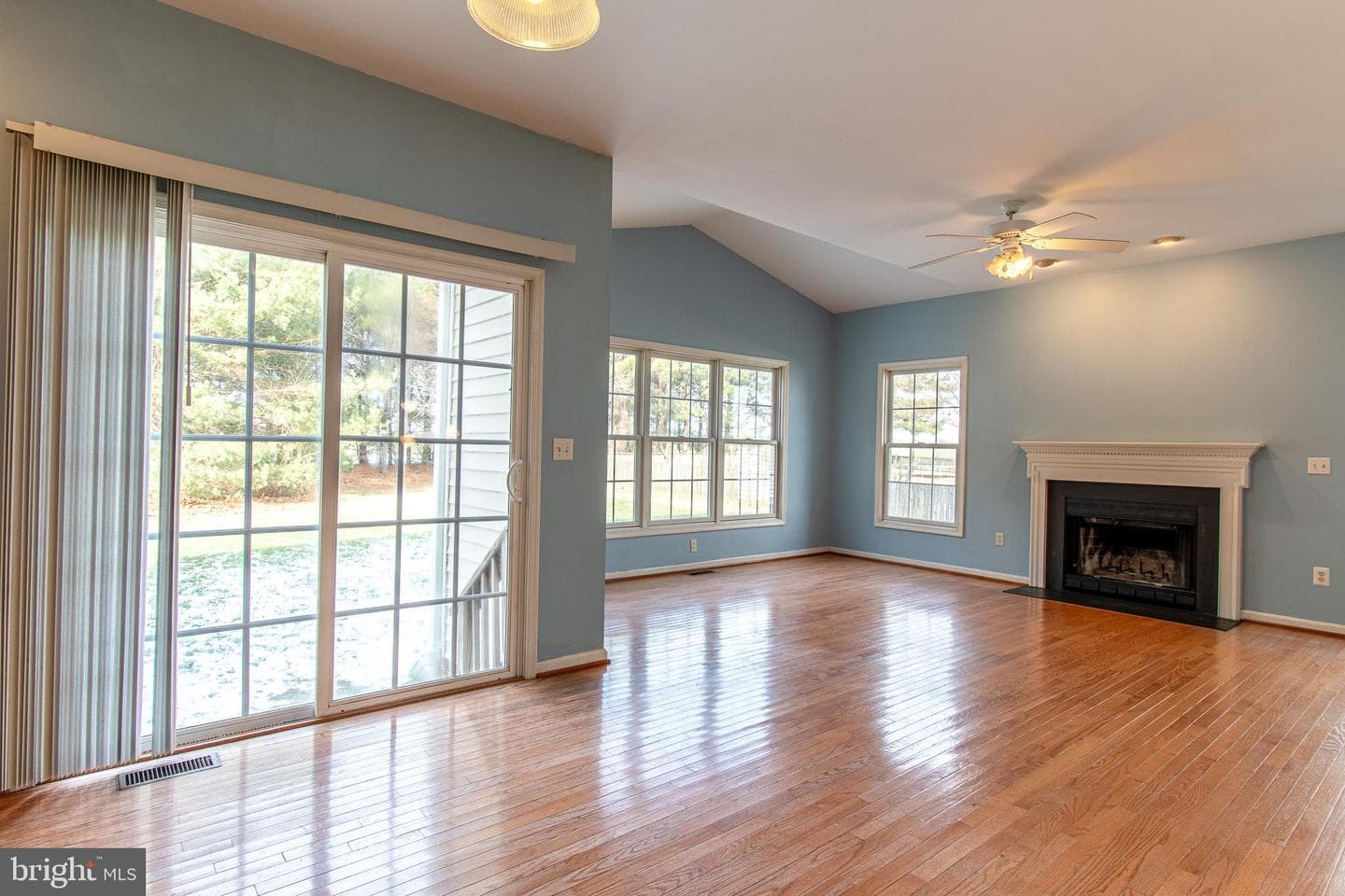 8800 Roundhouse Circle photo 18
