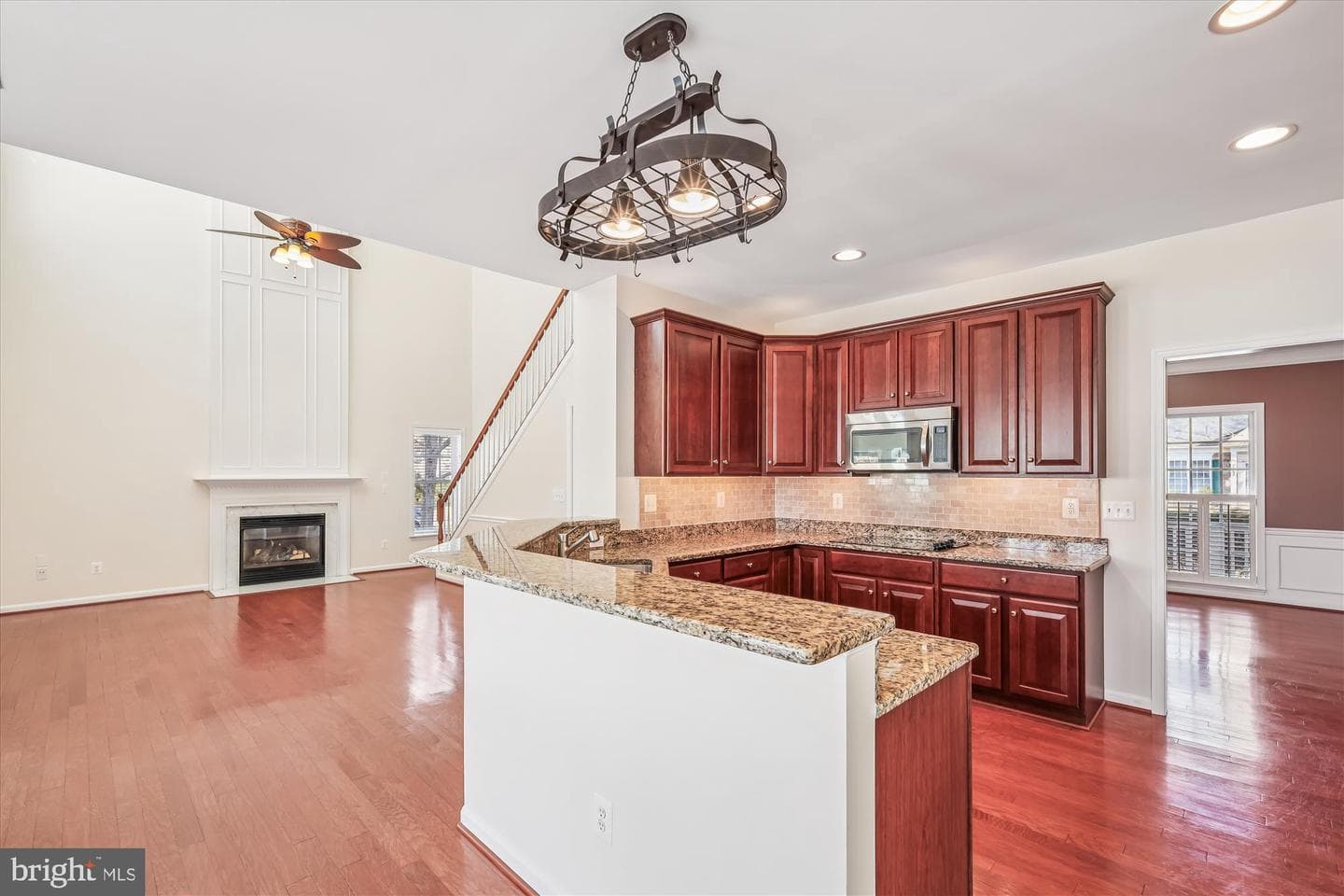 7459 Timothys Way photo 12