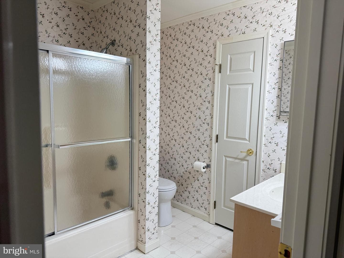 28483 Pinehurst Circle photo 19