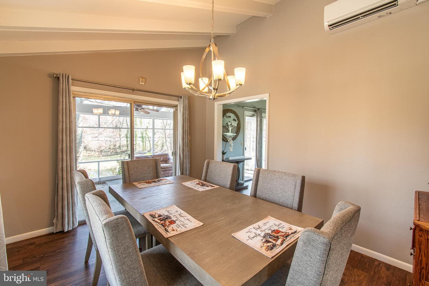 7364 Ocean Gateway photo 13