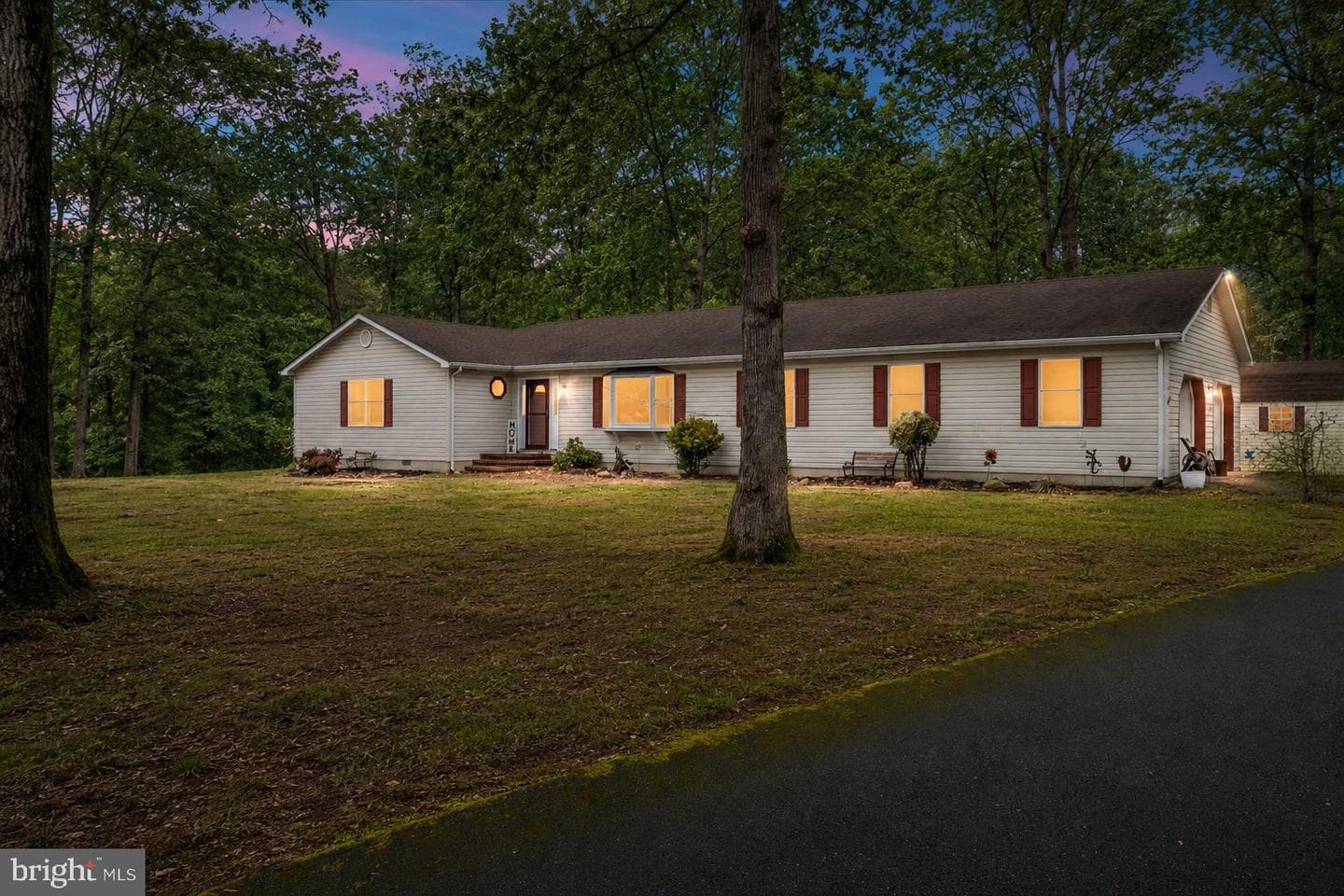 8953 Treesdale Drive photo 3