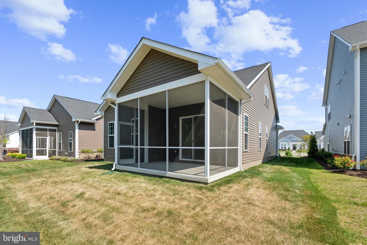 1009 Champlain Court photo 11