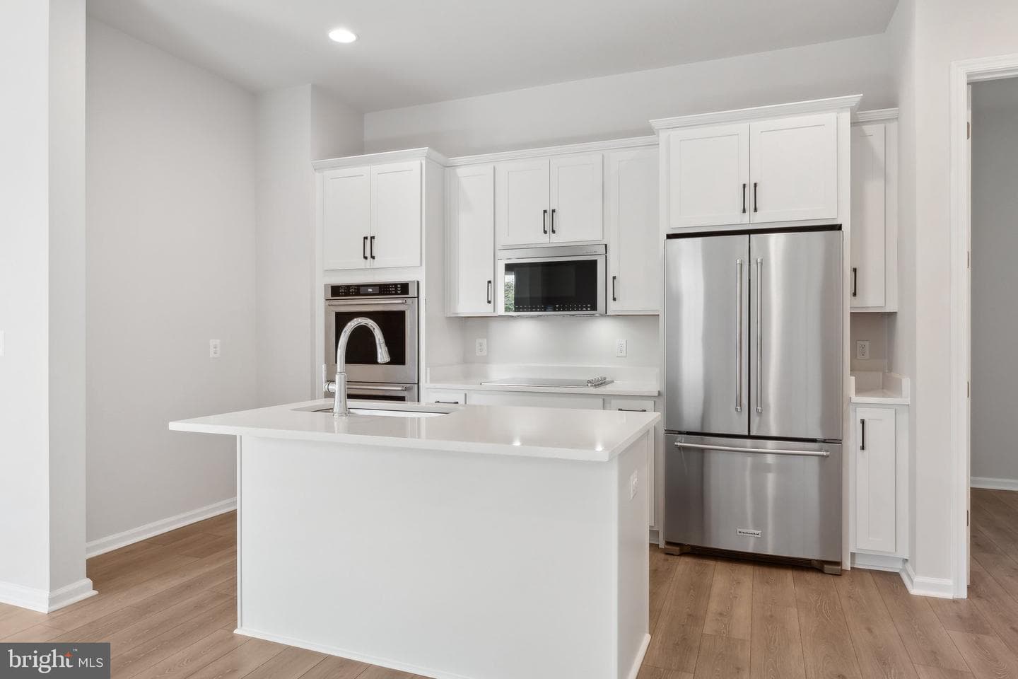 1009 Champlain Court photo 17