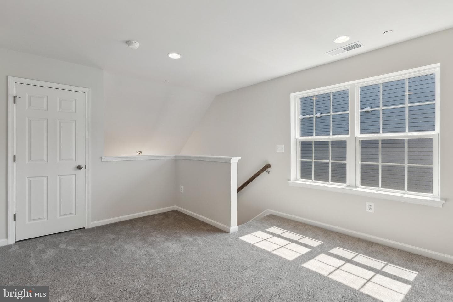1009 Champlain Court photo 30