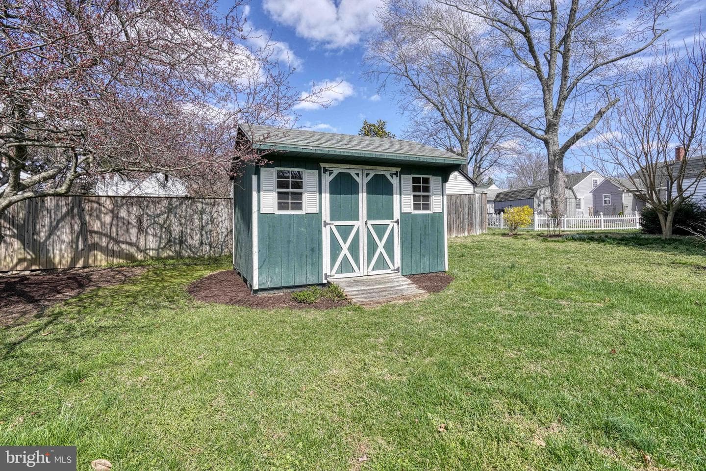 200 Spring Drive photo 51
