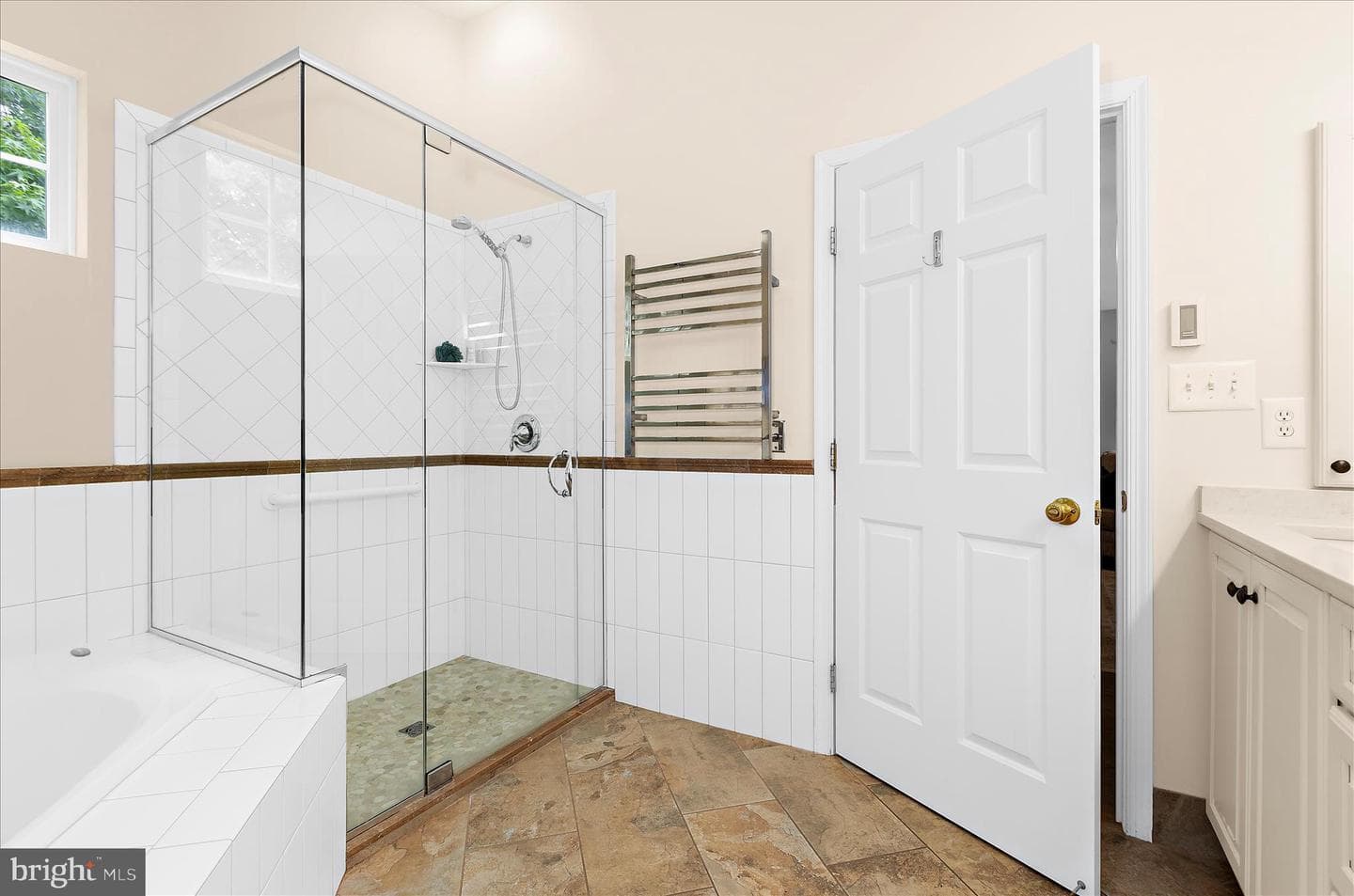 7586 Easton Club Drive photo 35