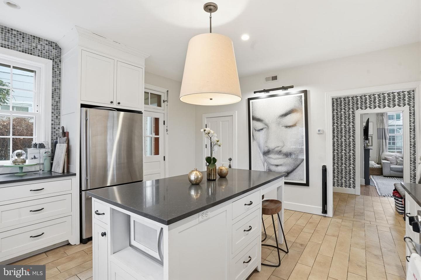 209 Goldsborough Street photo 13