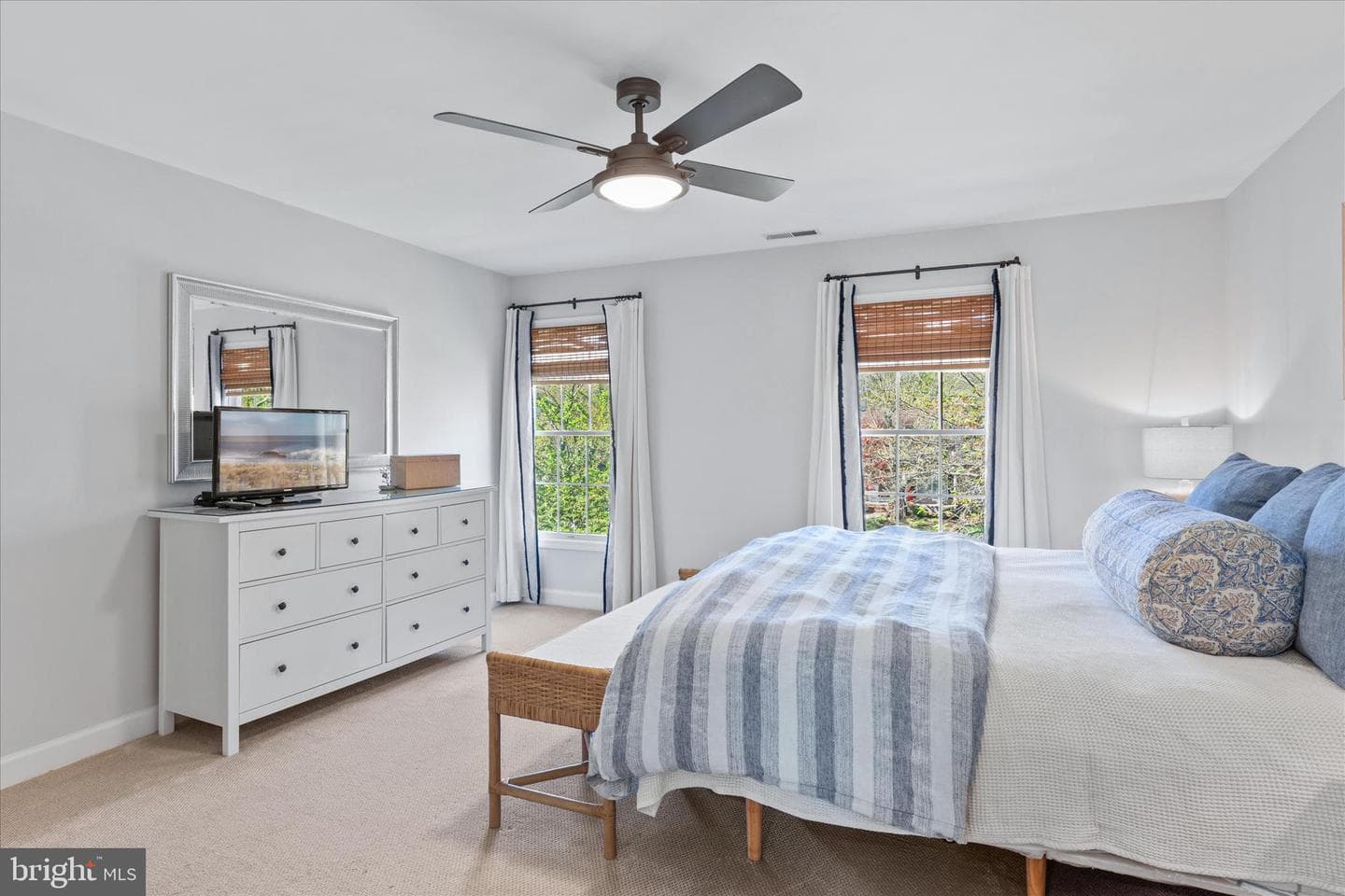 53 Londonderry Drive photo 27