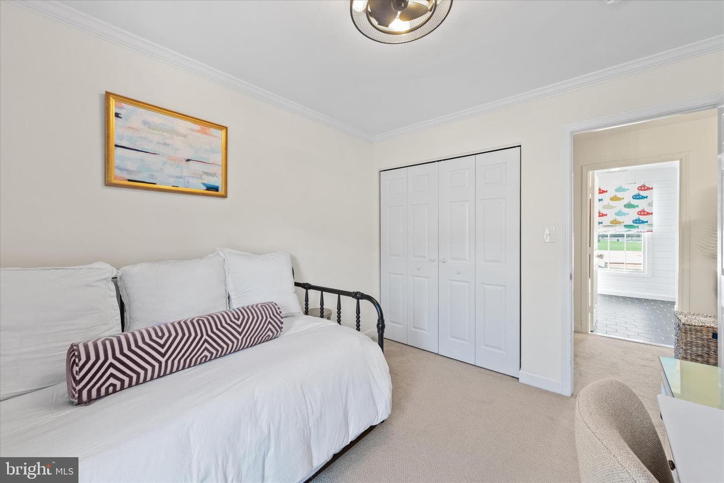 53 Londonderry Drive photo 39