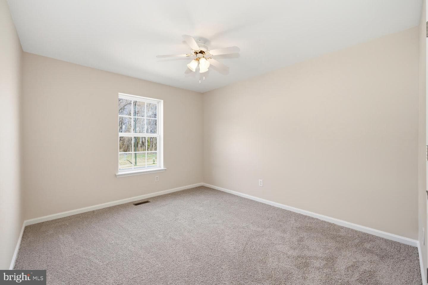 29400 Golton Drive photo 27
