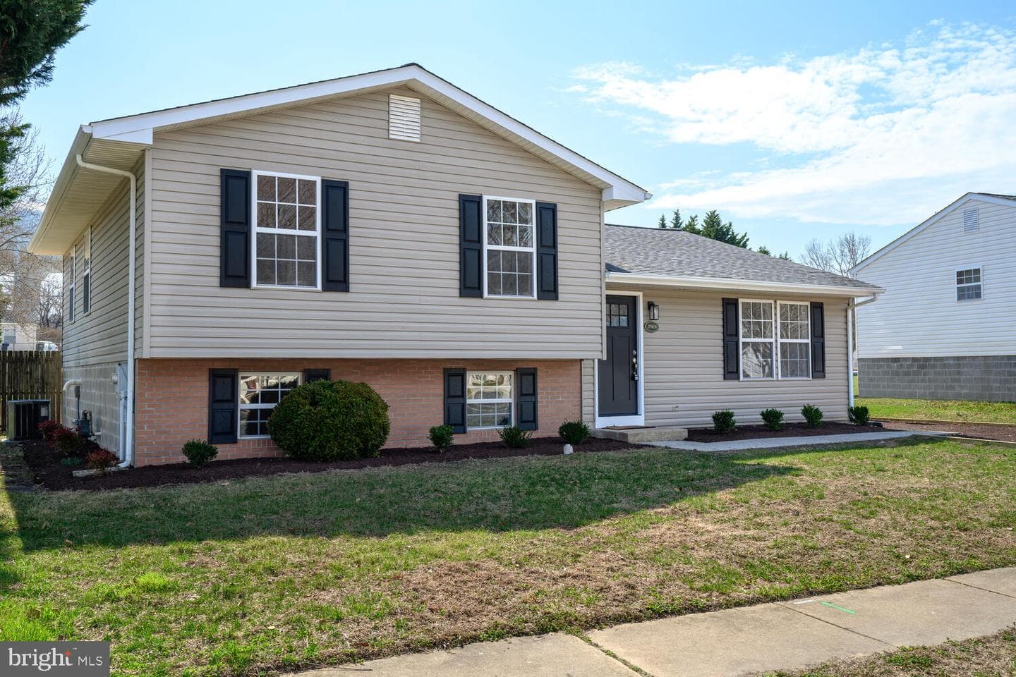 29400 Golton Drive photo 3