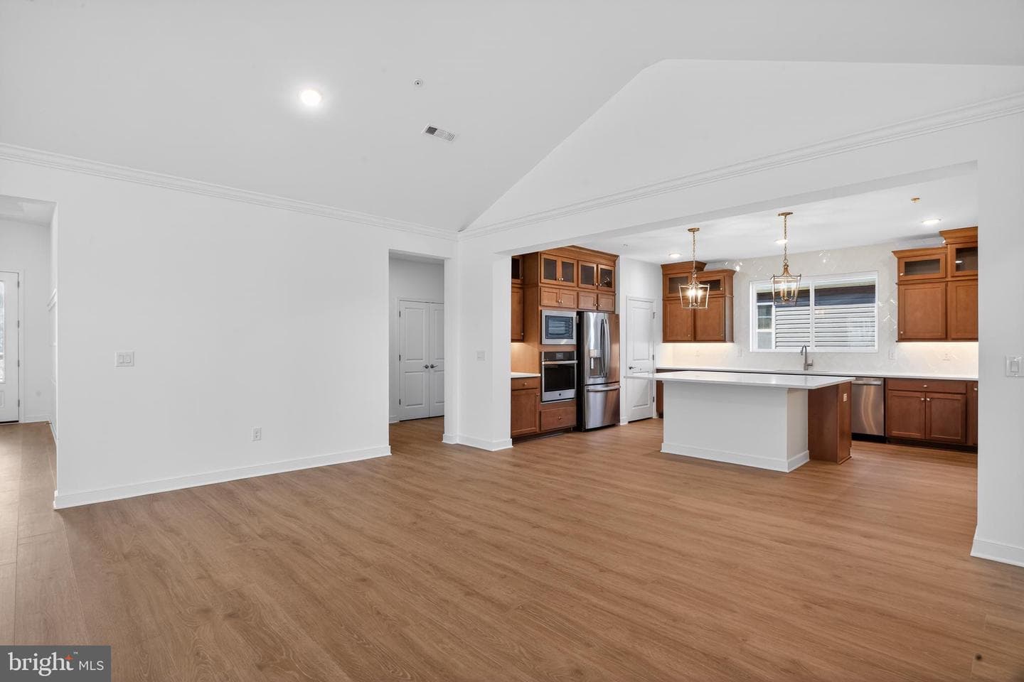 29405 Jobes Street photo 6