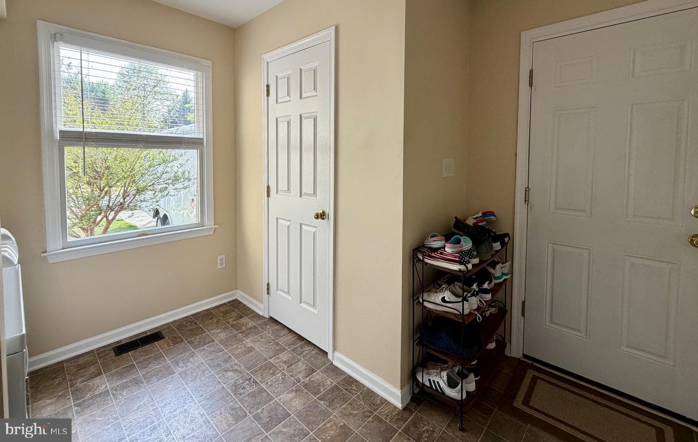 29676 Standish Street photo 30