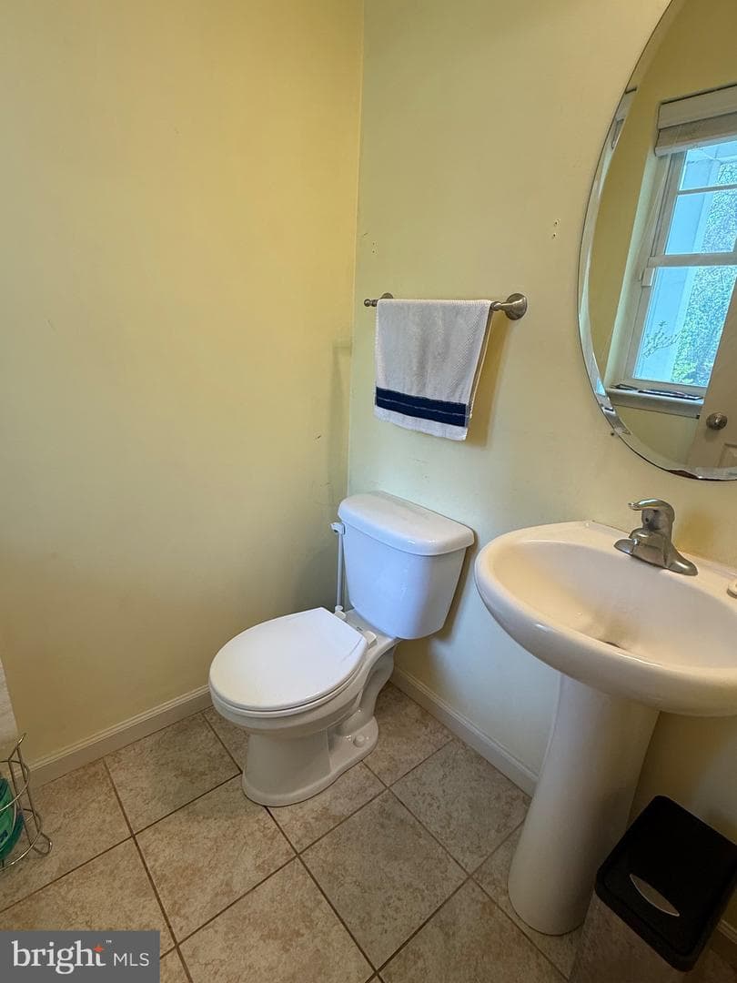 331 Hollis Circle photo 10