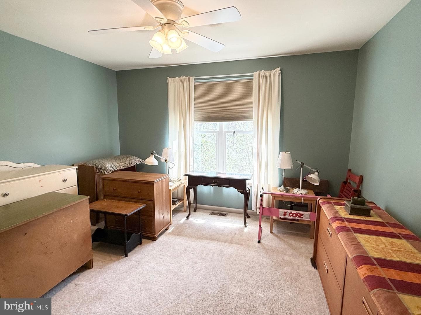 331 Hollis Circle photo 19