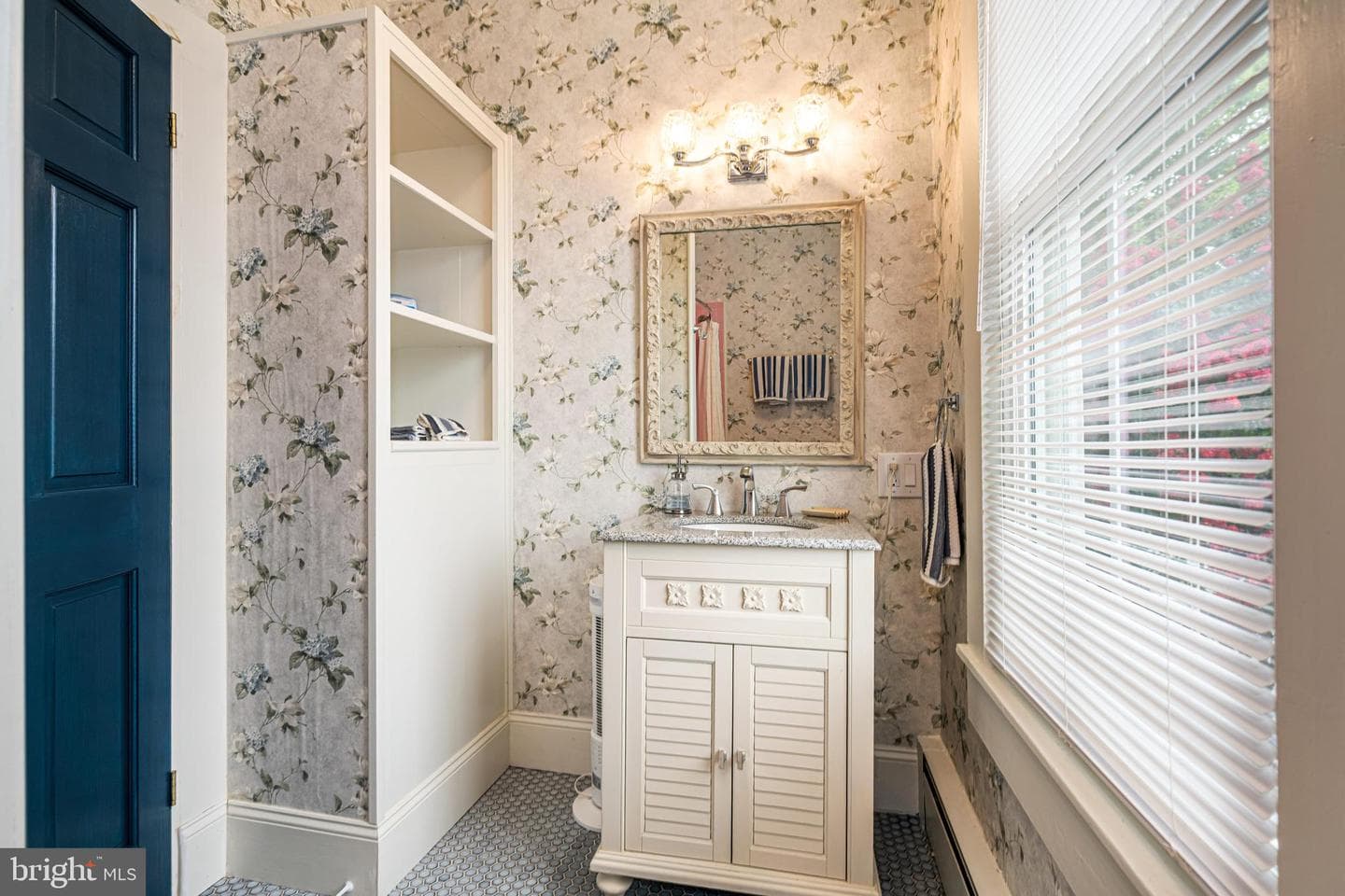 110 N Morris Street photo 40