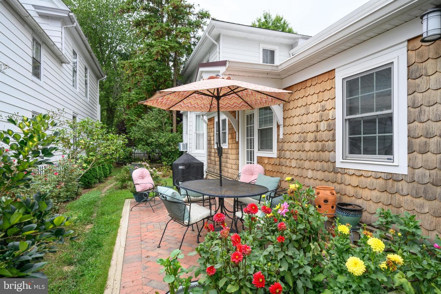 110 N Morris Street photo 9