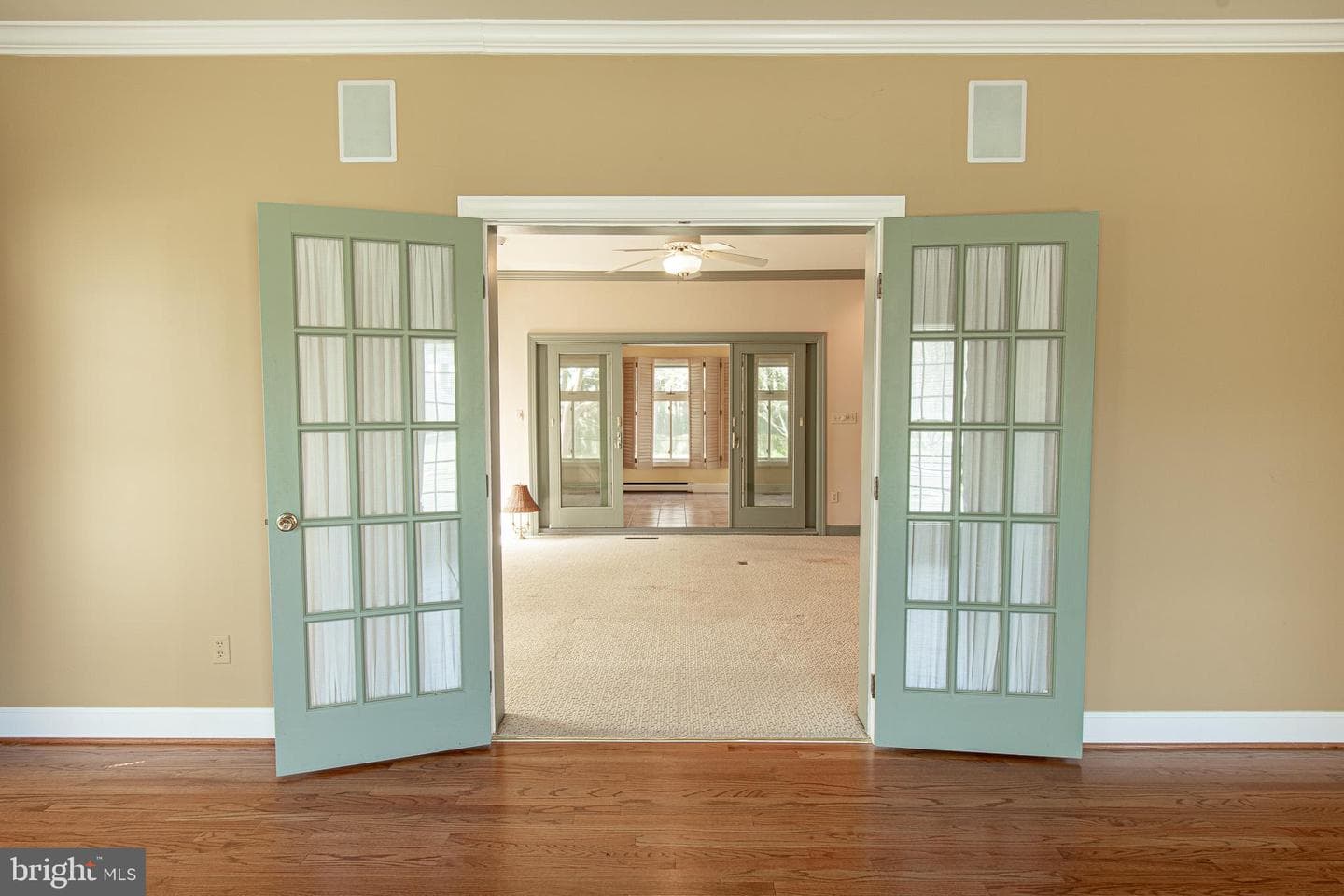 31 Londonderry Drive photo 11
