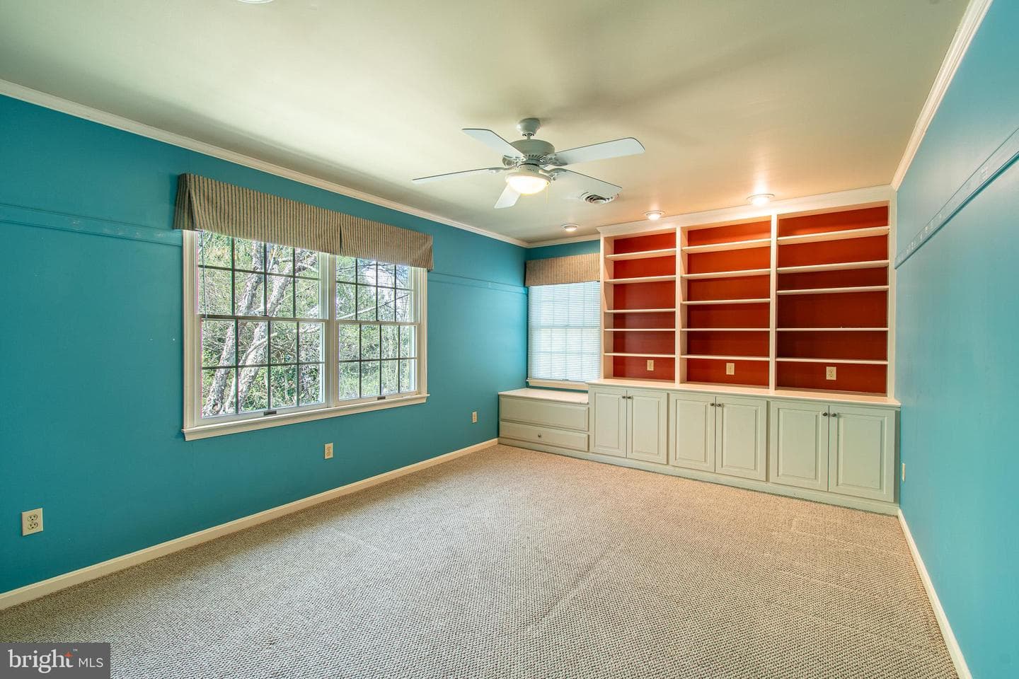 31 Londonderry Drive photo 30