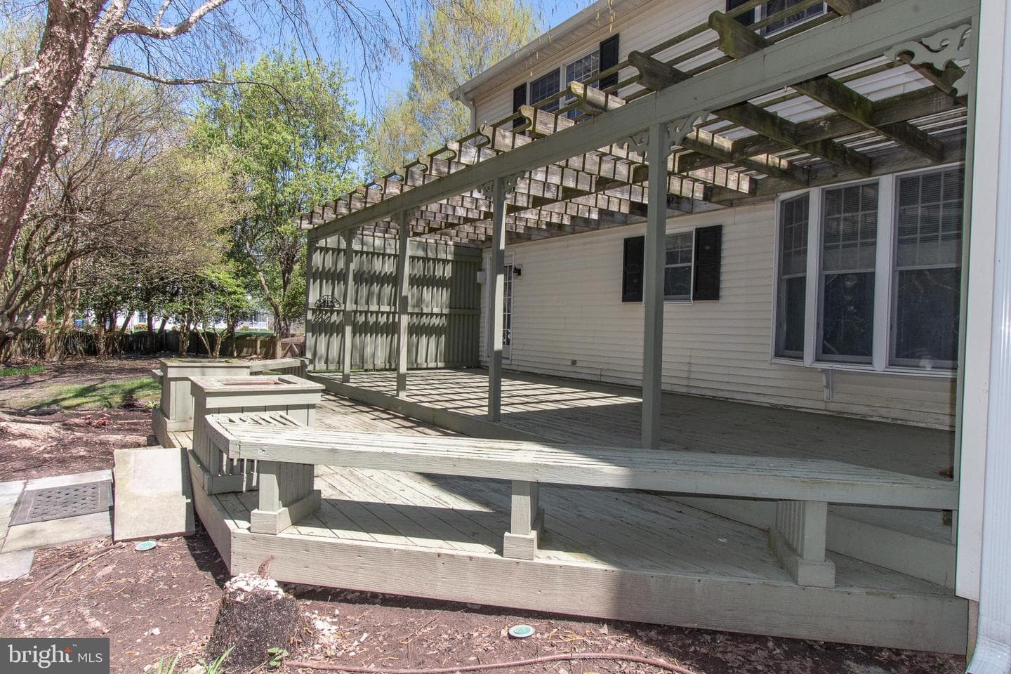 31 Londonderry Drive photo 51