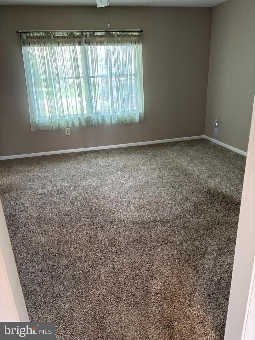3900 Harrison Circle photo 11