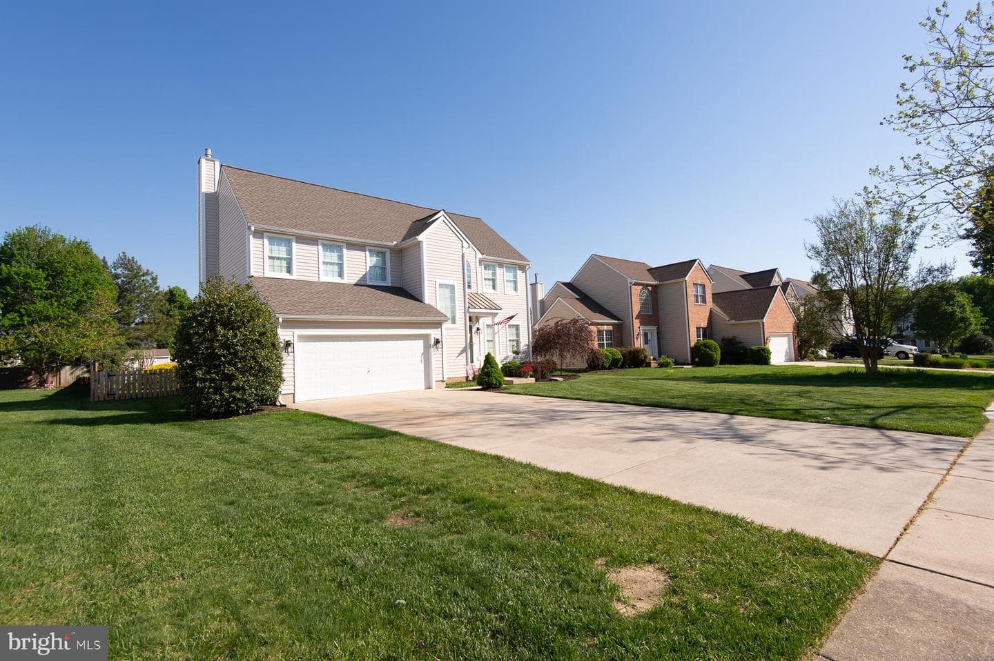 8711 Mulberry Drive photo 2