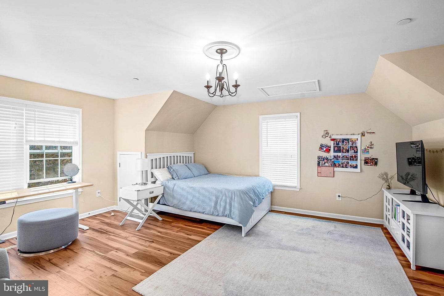 8020 Easton Village Drive photo 22
