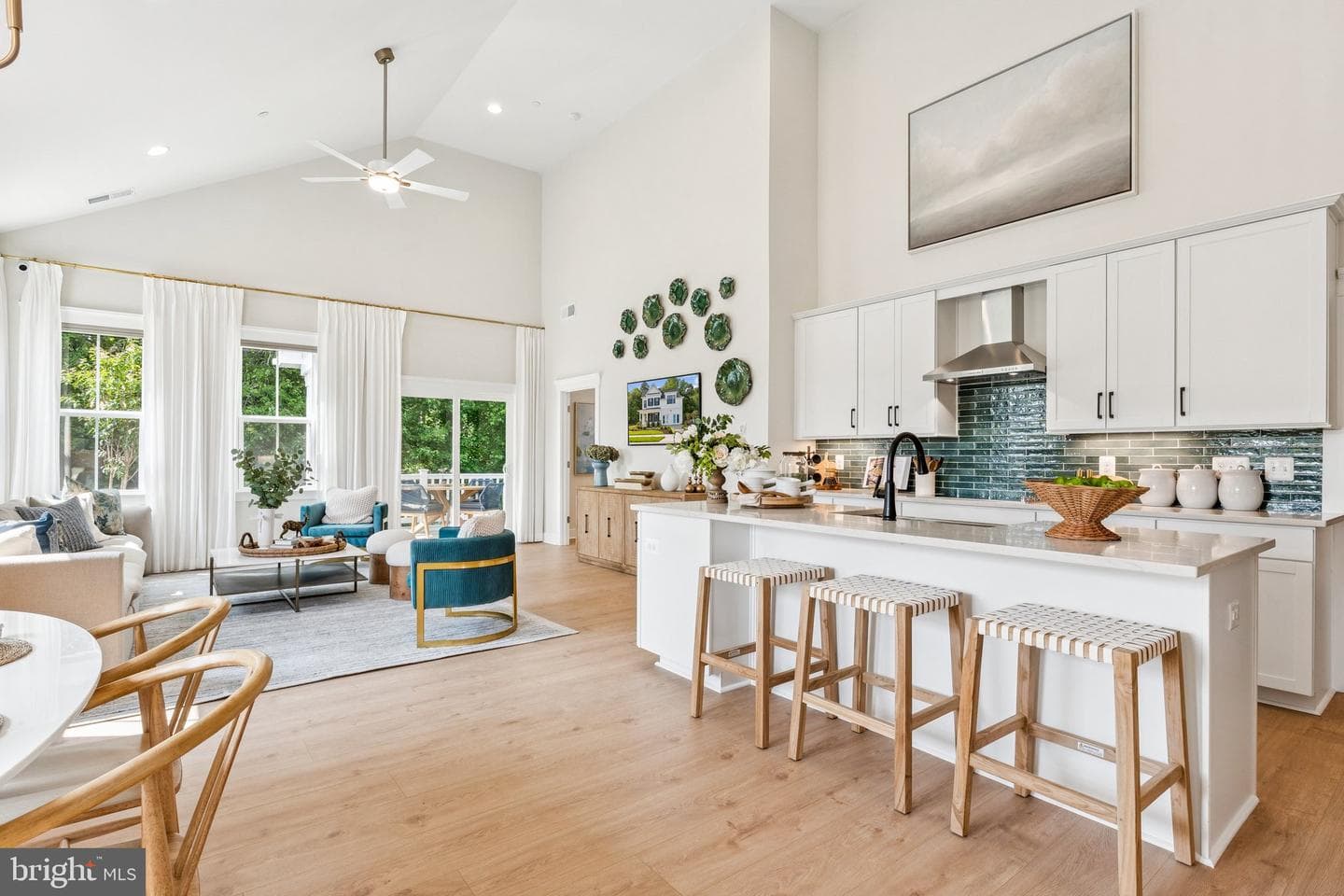 231 Silver Lake Lane, Trappe