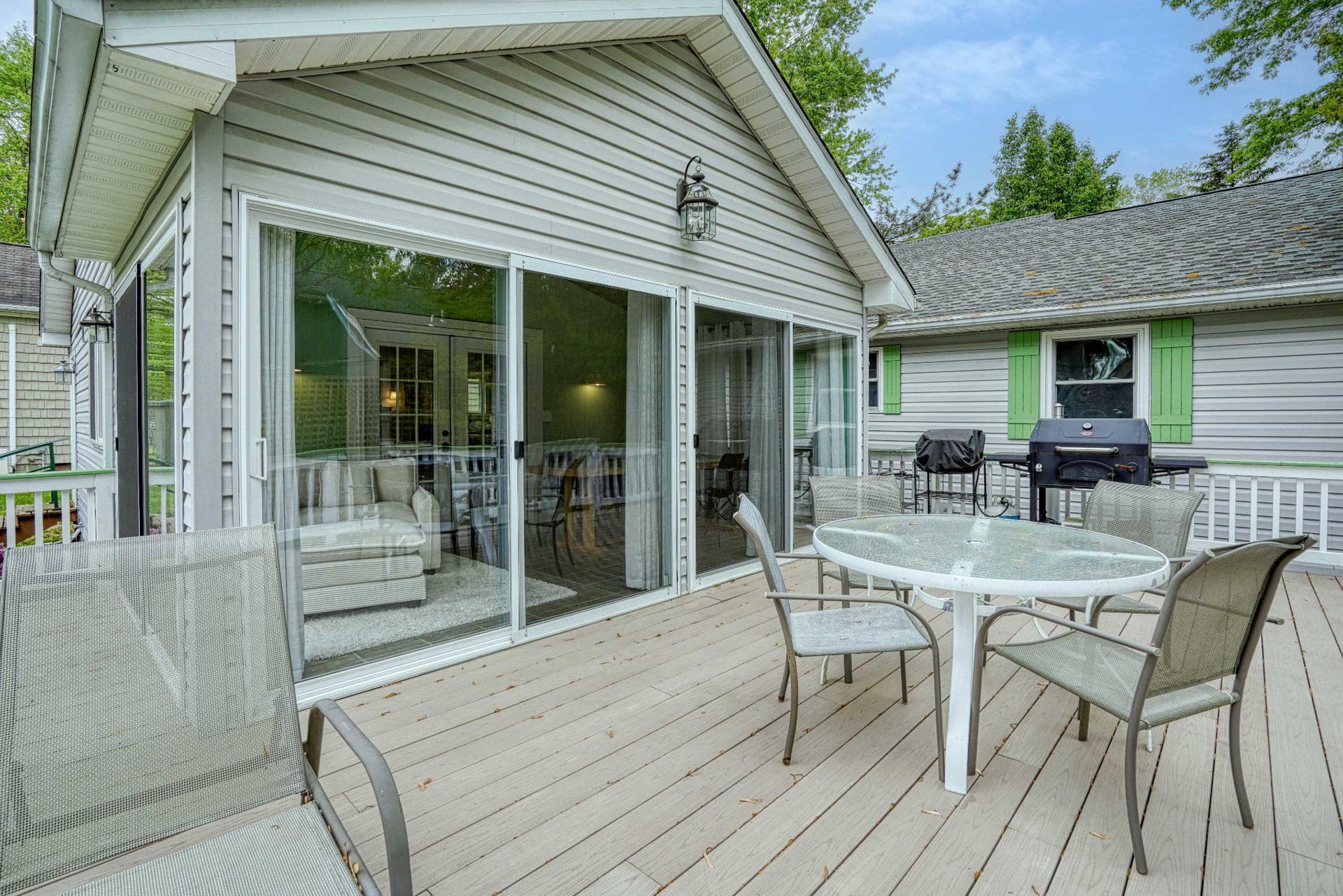306 W Oak Avenue photo 32