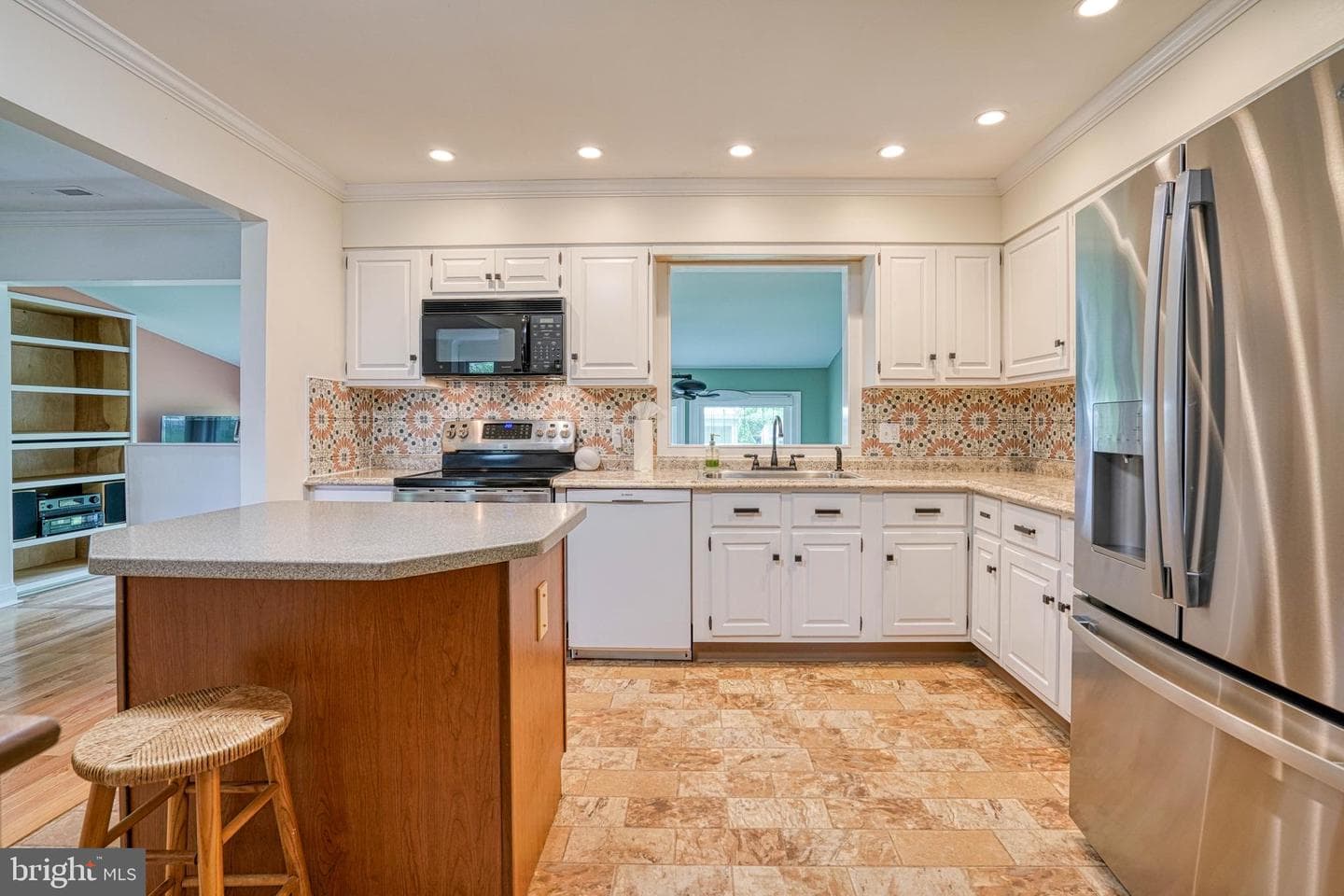 504 Bainbridge Place photo 18