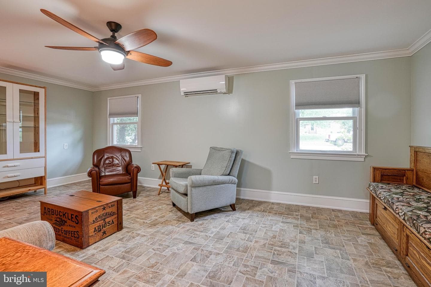 504 Bainbridge Place photo 27