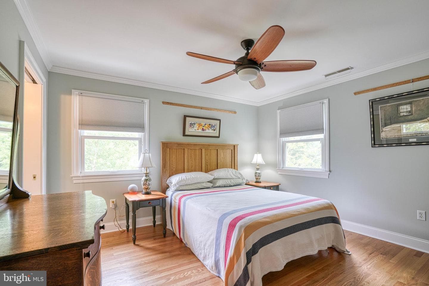 504 Bainbridge Place photo 34
