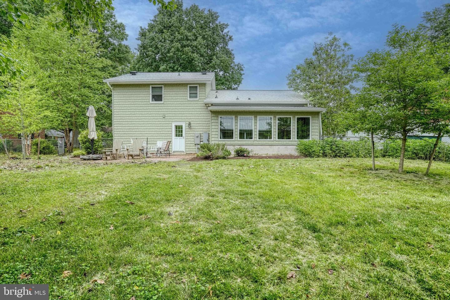 504 Bainbridge Place photo 4